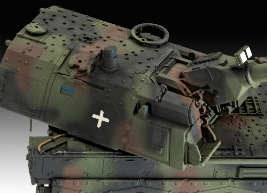 Revell 1/72nd scale Panzerhaubitze 2000