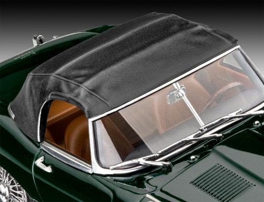 Revell 1/24th scale Jaguar E-Type Roadster