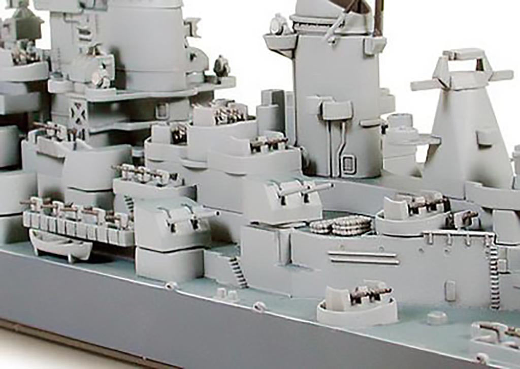 Tamiya 1/700th scale - USS Missouri Battleship (BB-63)