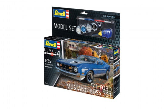 Revell 1/25th scale '71 Ford Mustang Boss 351 Model Set