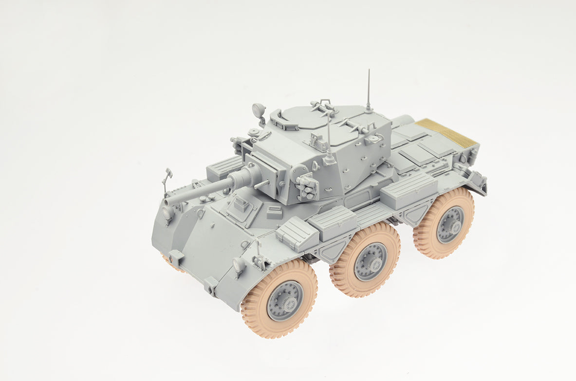 Dragon 1/35th scale British Armoured Car Saladin Mk.2