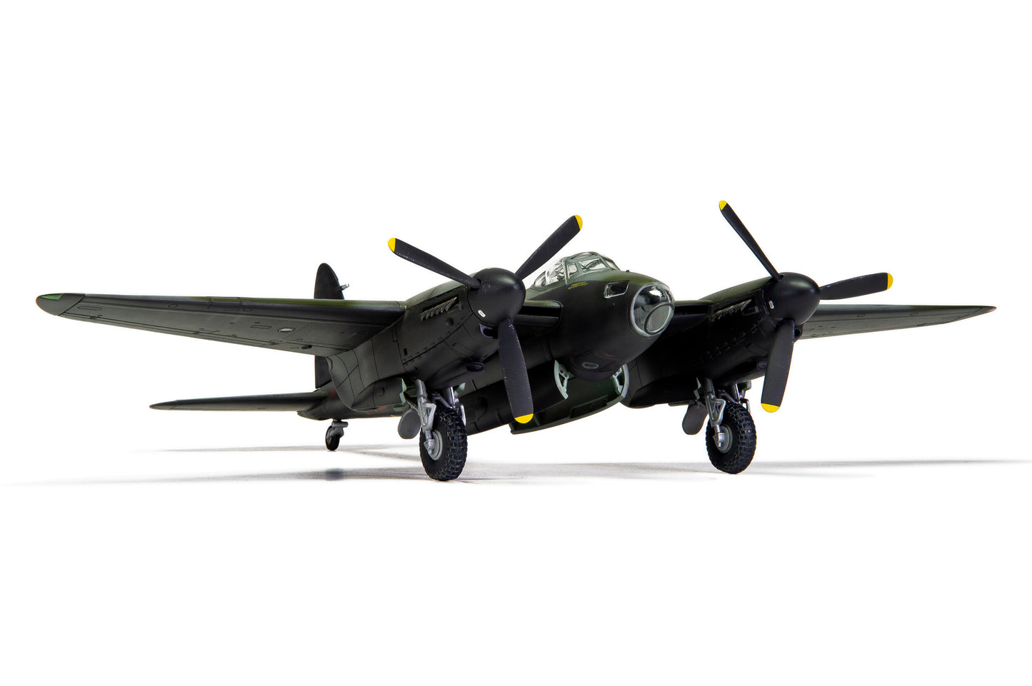 Airfix 1/72nd scale de Havilland Mosquito B.XVI