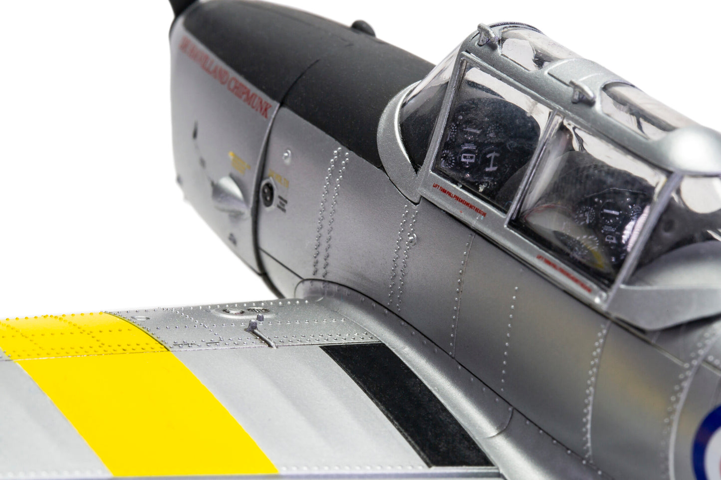 Airfix 1/48th scale de Havilland Chipmunk T.10