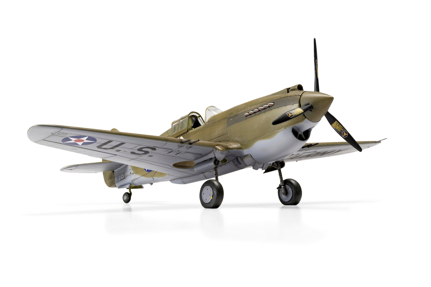 Airfix 1/48th scale Curtiss P-40B Warhawk