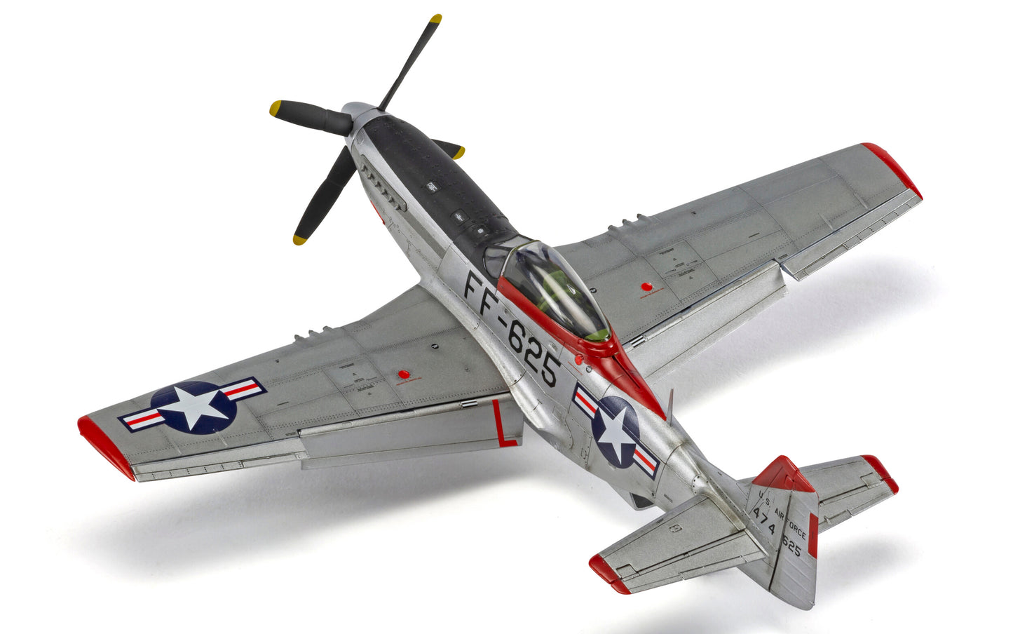Airfix 1/48th scale North American F-51D Mustang