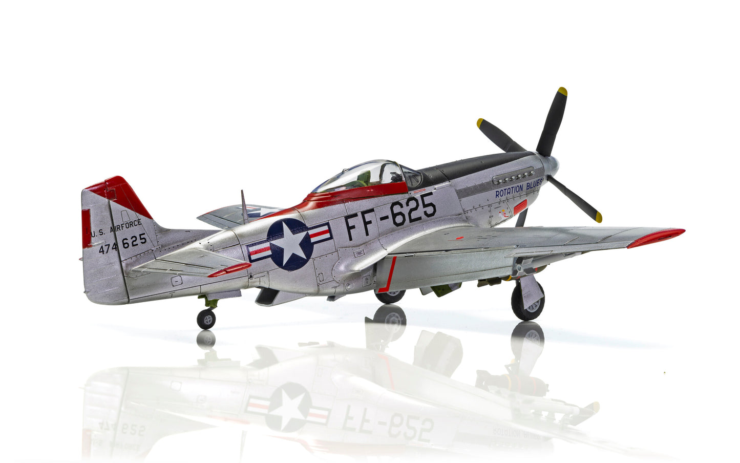 Airfix 1/48th scale North American F-51D Mustang