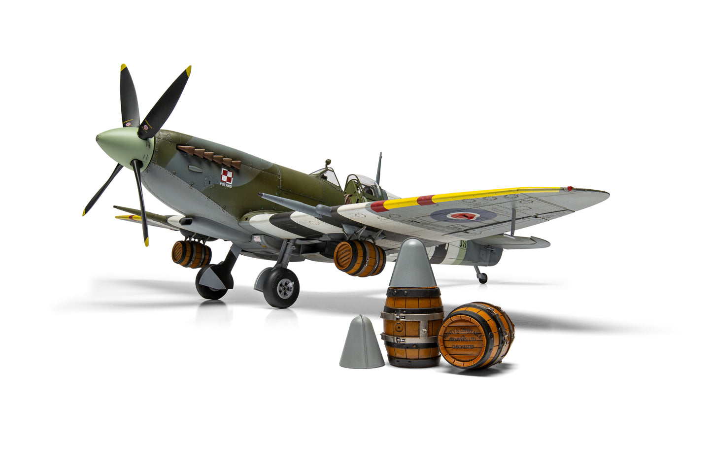 Airfix 1/24th scale Supermarine Spitfire Mk.IXc - The Flying Dray Special Edition with £20 Gift Voucher