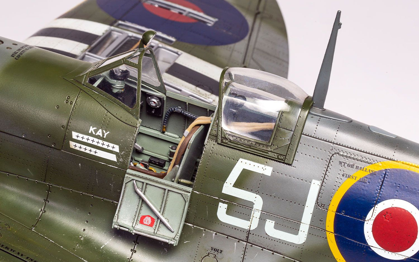 Airfix 1/24th scale Supermarine Spitfire Mk.IXc