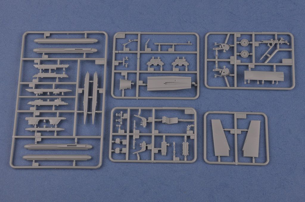 HobbyBoss 1/48th scale Su-27 Flanker B