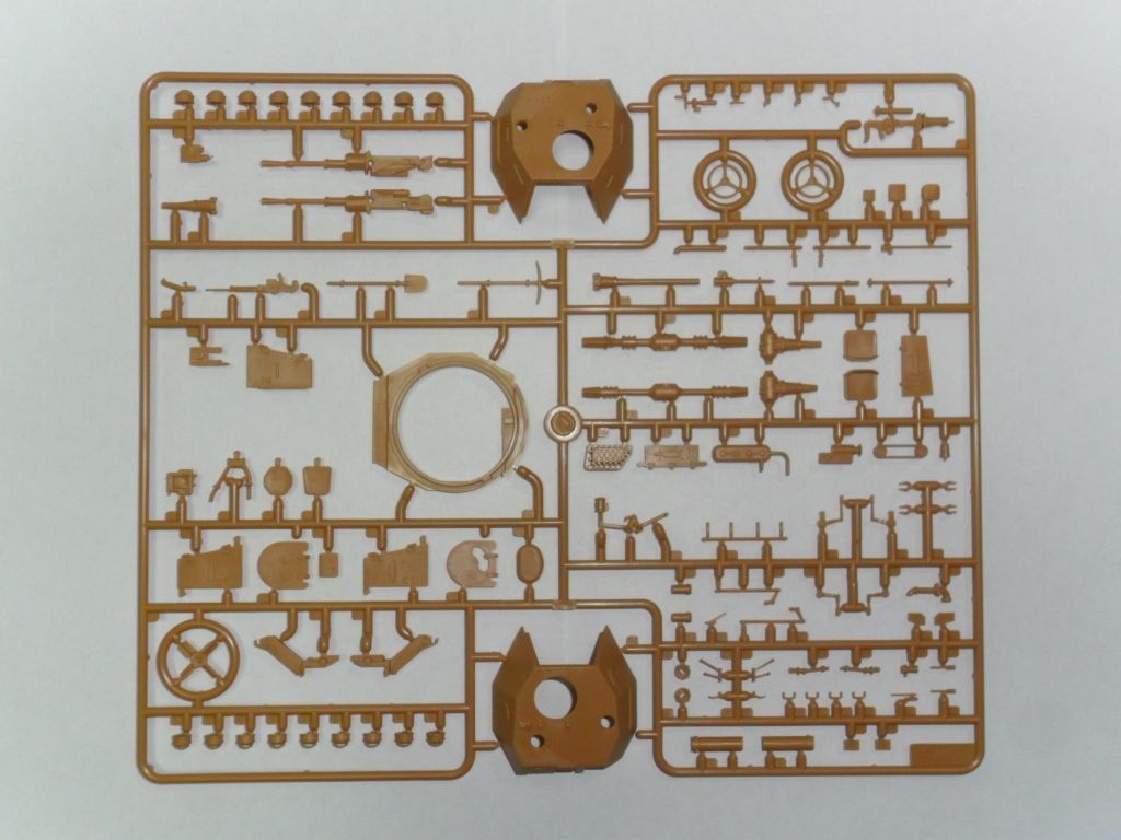 ICM 1/35th scale P 204 (f) with German Arnoured Vehicle crew