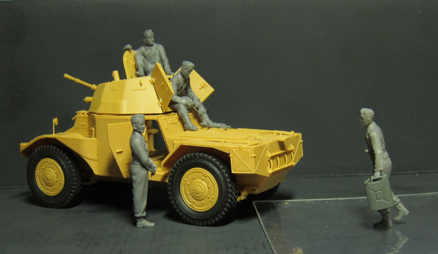 ICM 1/35th scale P 204 (f) with German Arnoured Vehicle crew