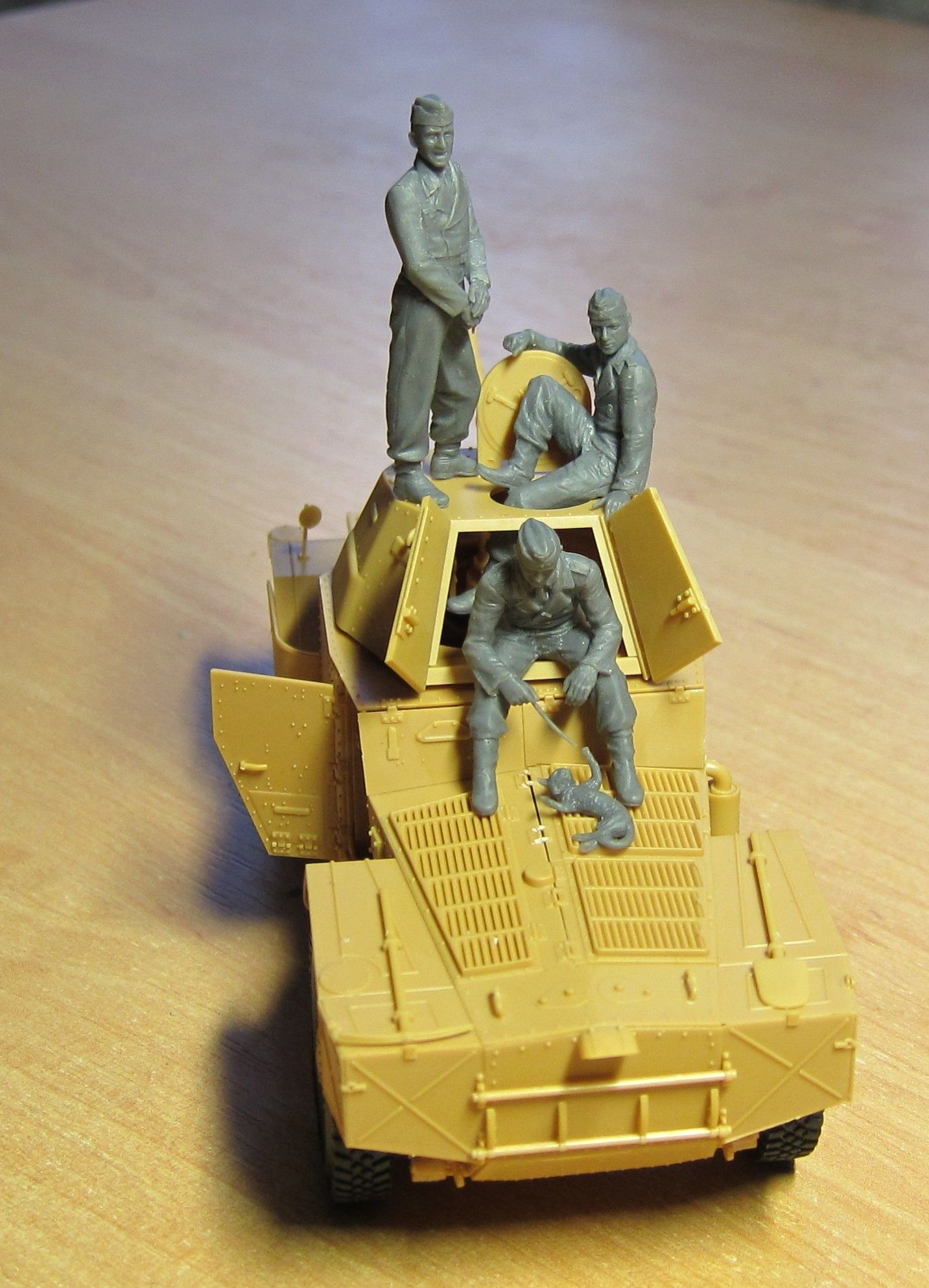 ICM 1/35th scale P 204 (f) with German Arnoured Vehicle crew