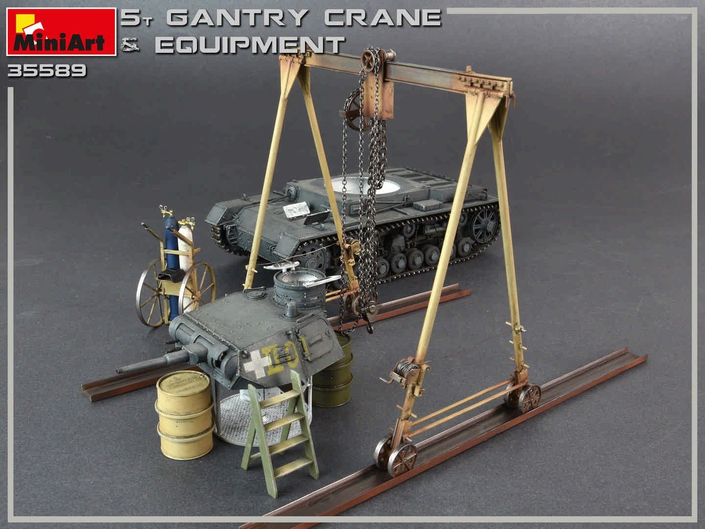 Miniart 1/35th scale 5 Ton gantry Crane & Equipment