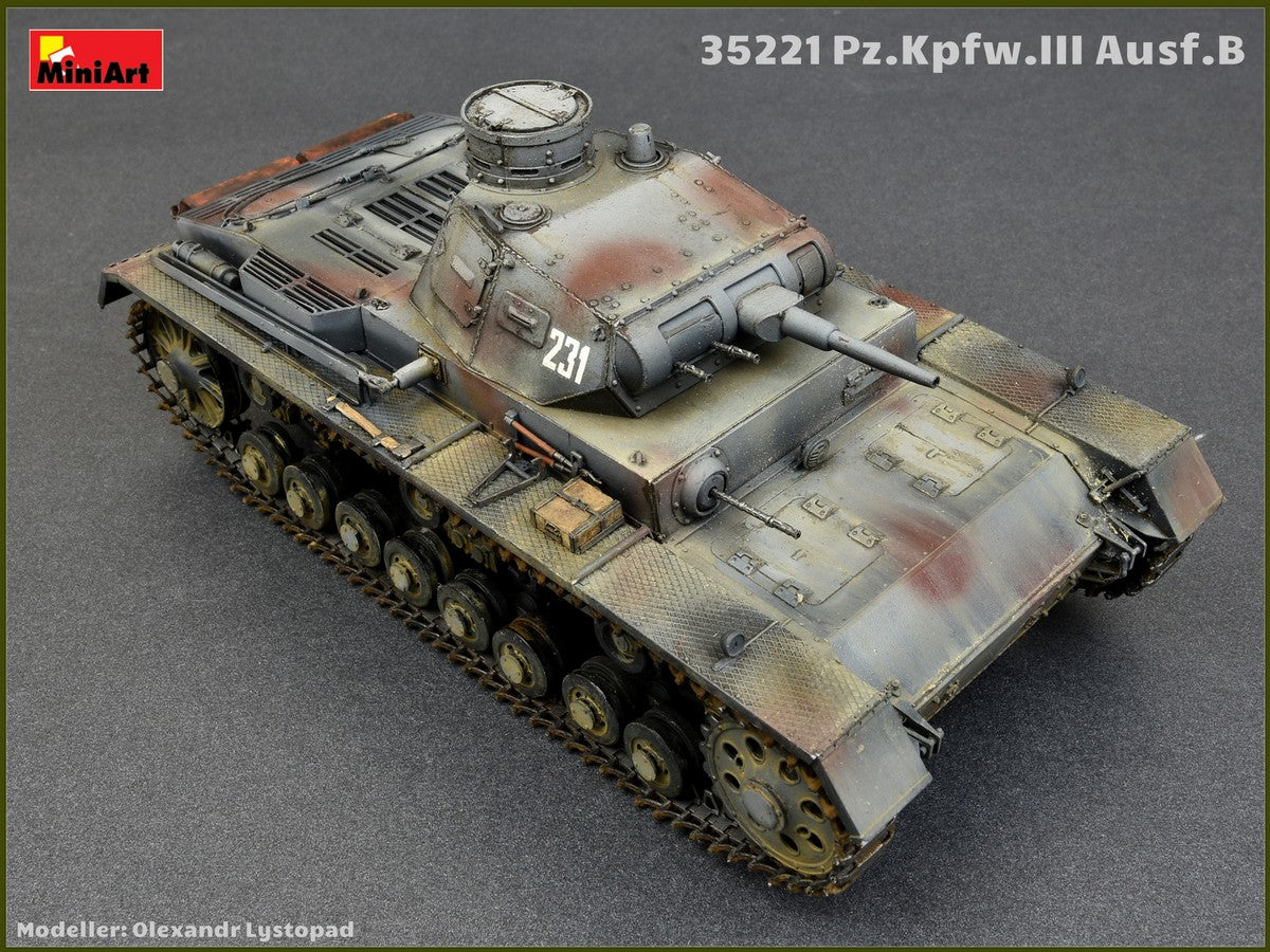 Miniart 1/35th scale Pz.kpfw.III Ausf.B with crew
