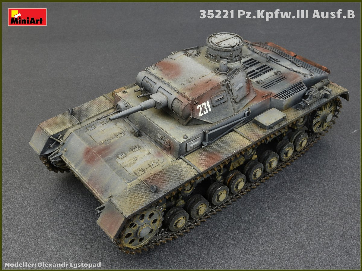 Miniart 1/35th scale Pz.kpfw.III Ausf.B with crew