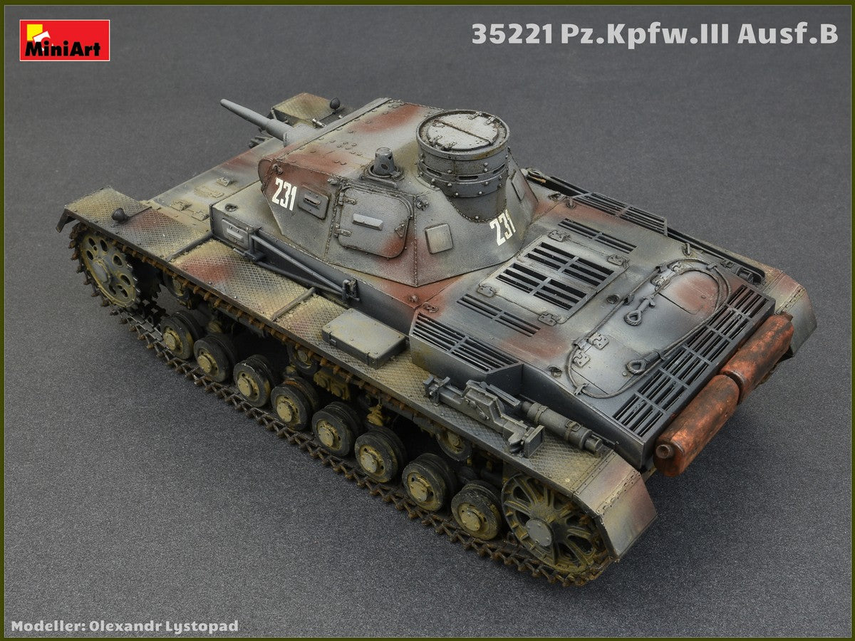 Miniart 1/35th scale Pz.kpfw.III Ausf.B with crew