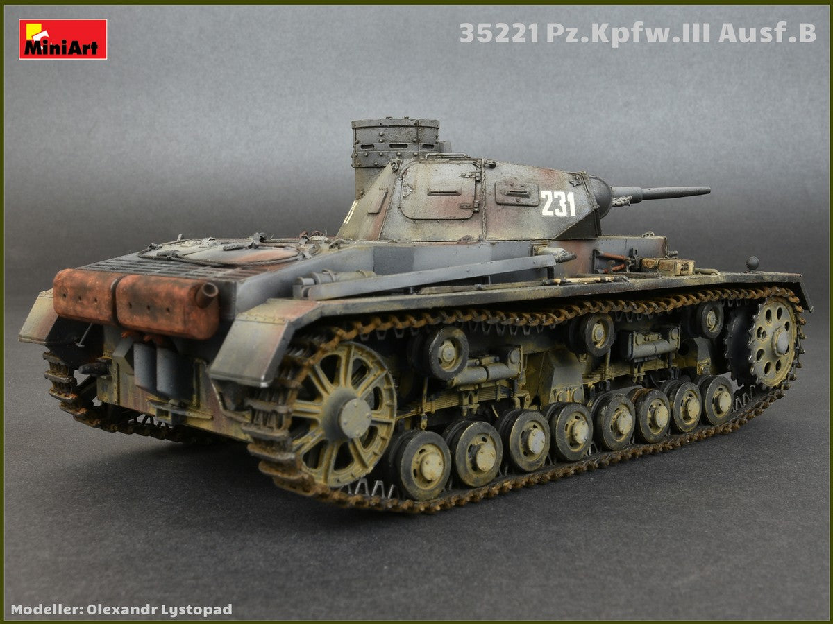 Miniart 1/35th scale Pz.kpfw.III Ausf.B with crew