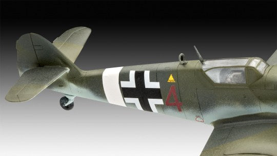 Revell 1/72nd scale Combat Set Messerschmitt Bf109G-10 & Spitfire Mk.V