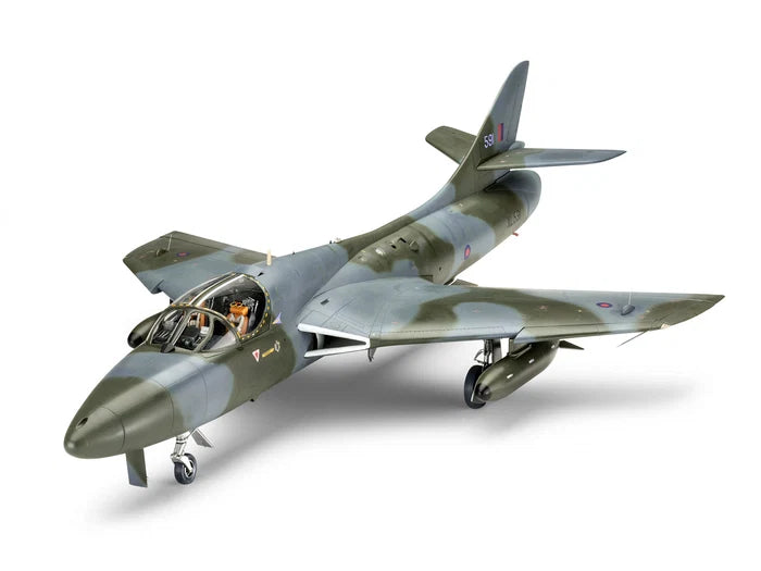 Revell 1/32nd scale Hawker Hunter T.7/T.7A