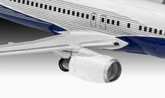 Revell 1/288th scale Boeing 737-800