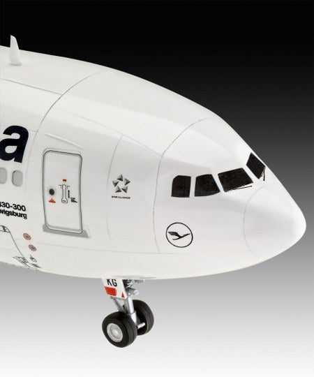 Revell 1/144th scale Airbus A330-300 Lufthansa New Livery