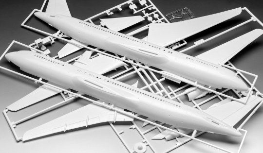 Revell 1/144th scale Boeing 767-300ER British Airways Chelsea Rose