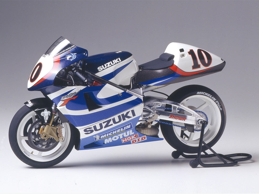 Tamiya 1/12th scale Suzuki RGV-Γ (XR89)