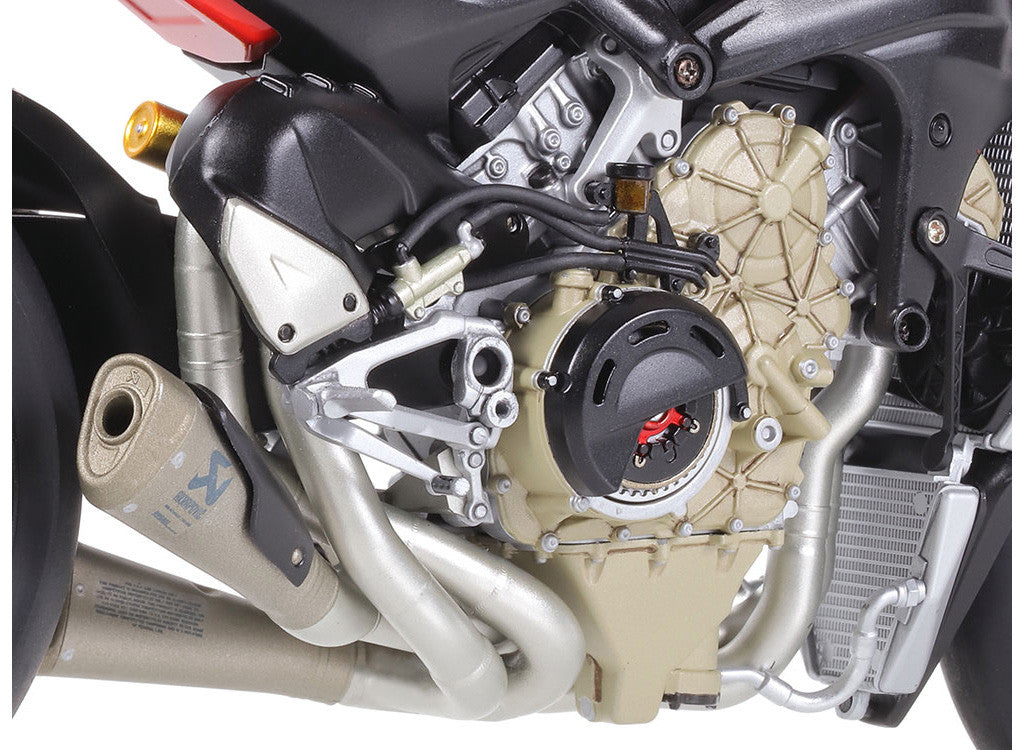 Tamiya 1/12 scale Ducati Superleggera V4 with Racing Kit