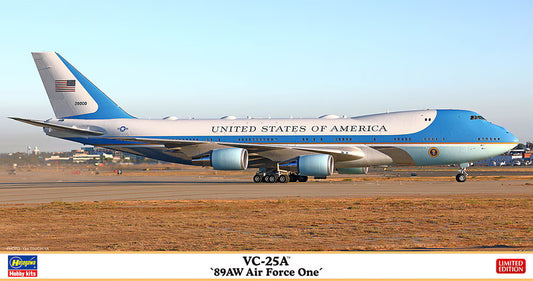 Hasegawa 1/200th scale Boeing 747 VC-25A 89AW "Air Force One"