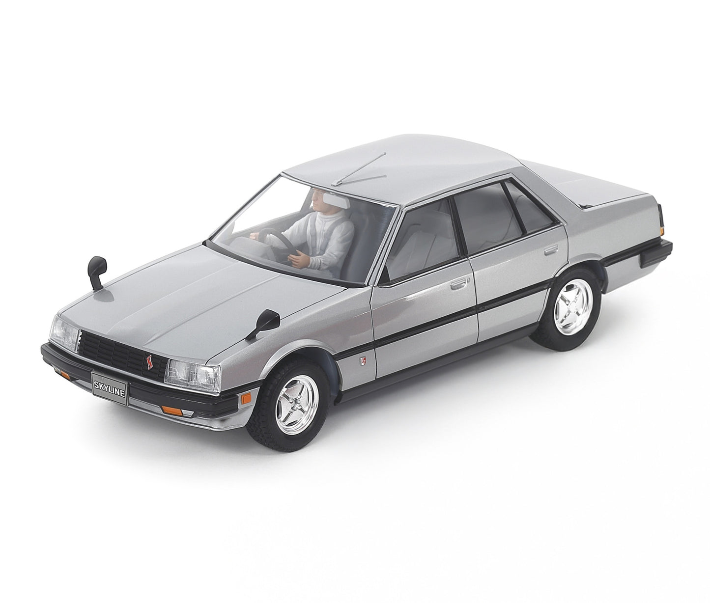 Tamiya 1/24th scale Nissan Skyline Sedan 2000 Turbo GTE-S