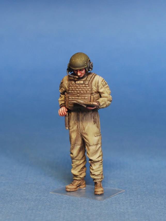 Miniart 1/35th scale USMC Tank Crew