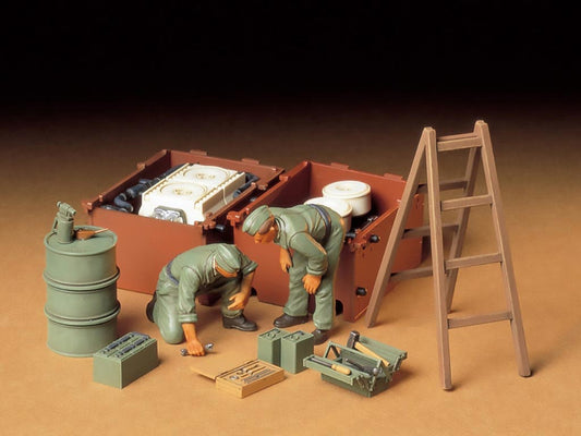 Tamiya 1/35th scale - German Tank Maintenance Crew