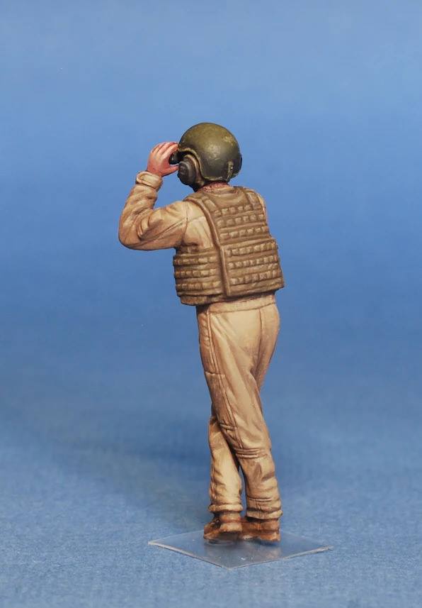 Miniart 1/35th scale USMC Tank Crew