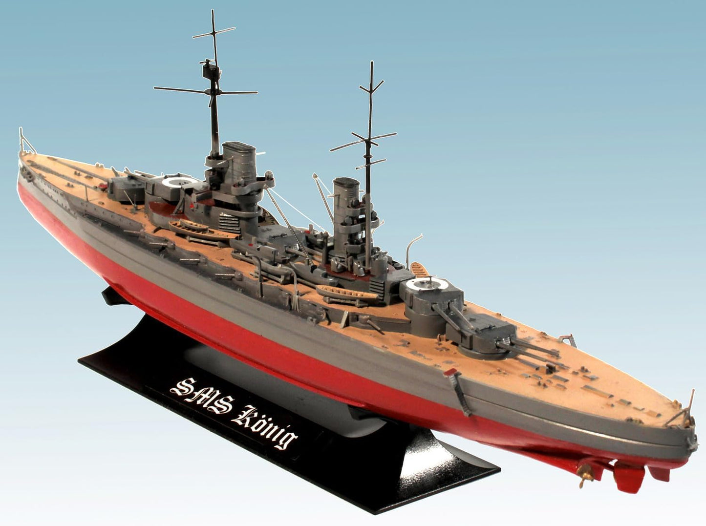 ICM 1/350th Scale Koenig , WWI German Battleship