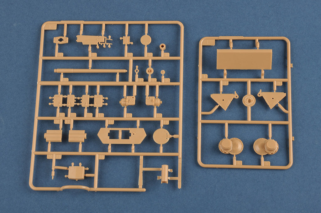 HobbyBoss 1/35th scale German Pz.Kpfw. III/IV (Small Turret)