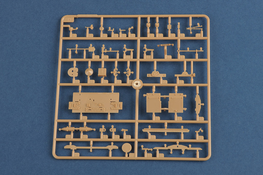HobbyBoss 1/35th scale German Pz.Kpfw. III/IV (Small Turret)