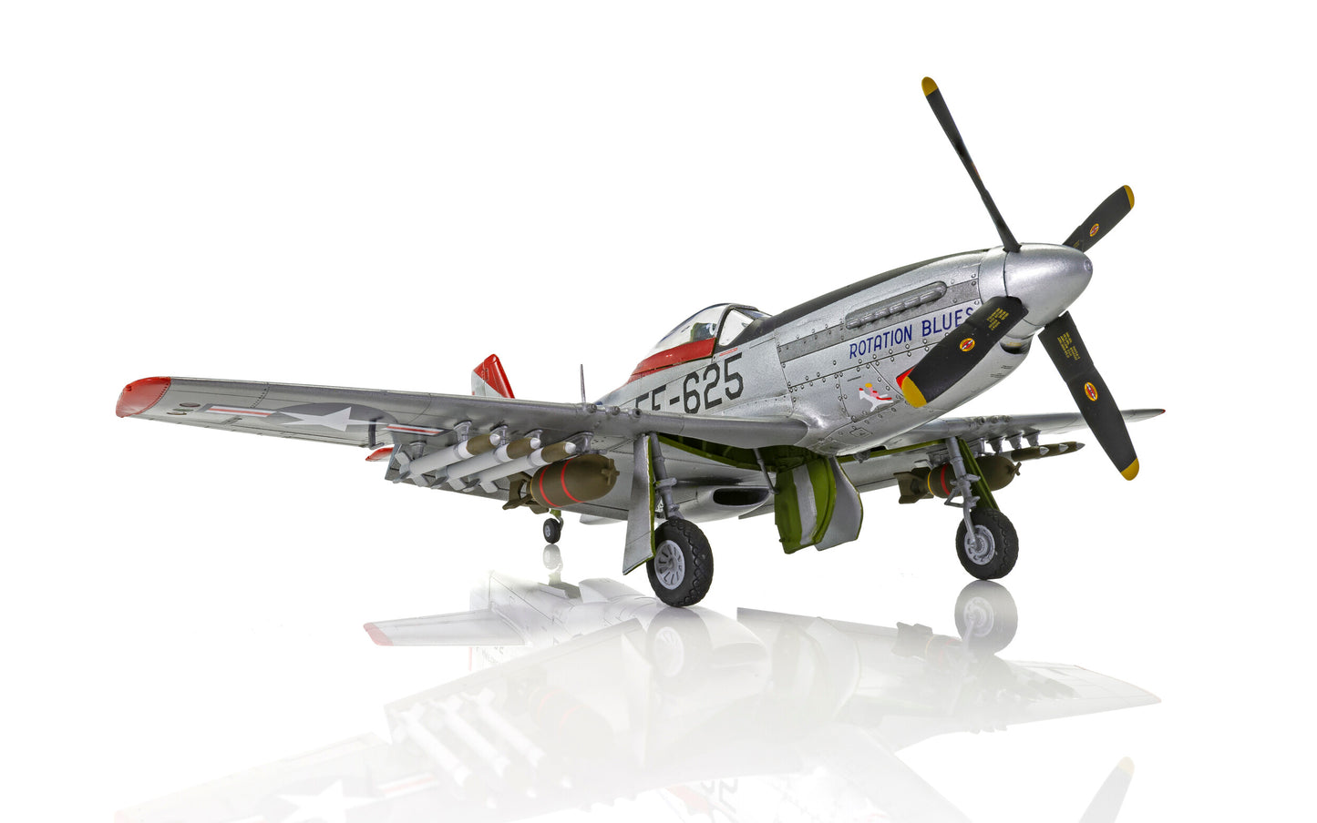 Airfix 1/48th scale North American F-51D Mustang