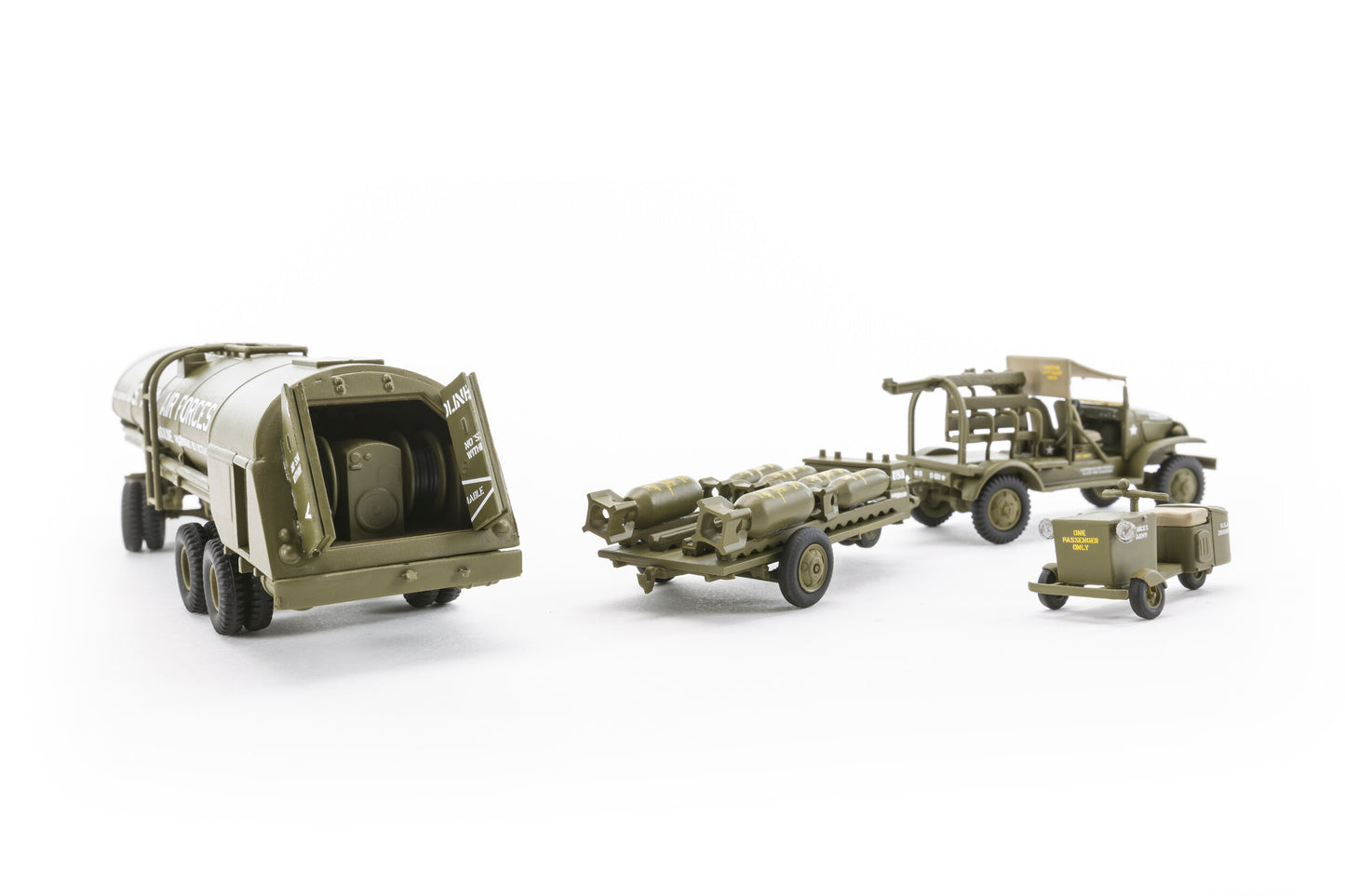Airfix 1/72nd scale WWII USAAF 8th Bomber Resupply Set