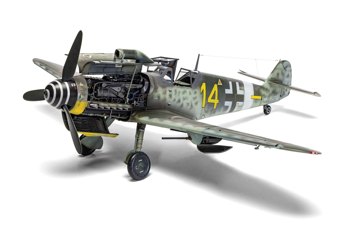 PREORDER: Airfix 1/24th scale Messerschmitt Bf109 G-5/G-6
