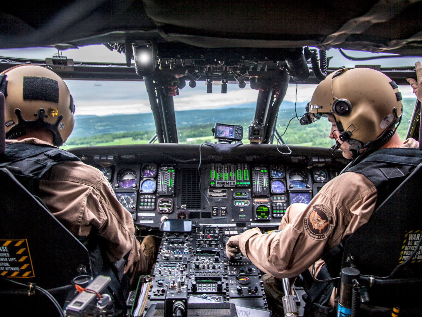 ICM 1/48th scale Black Hawk crew