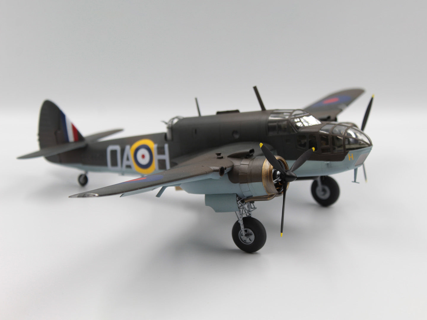 ICM 1/48th scale Bristol Beaufort Mk.I, WWII British Torpedo-Bomber
