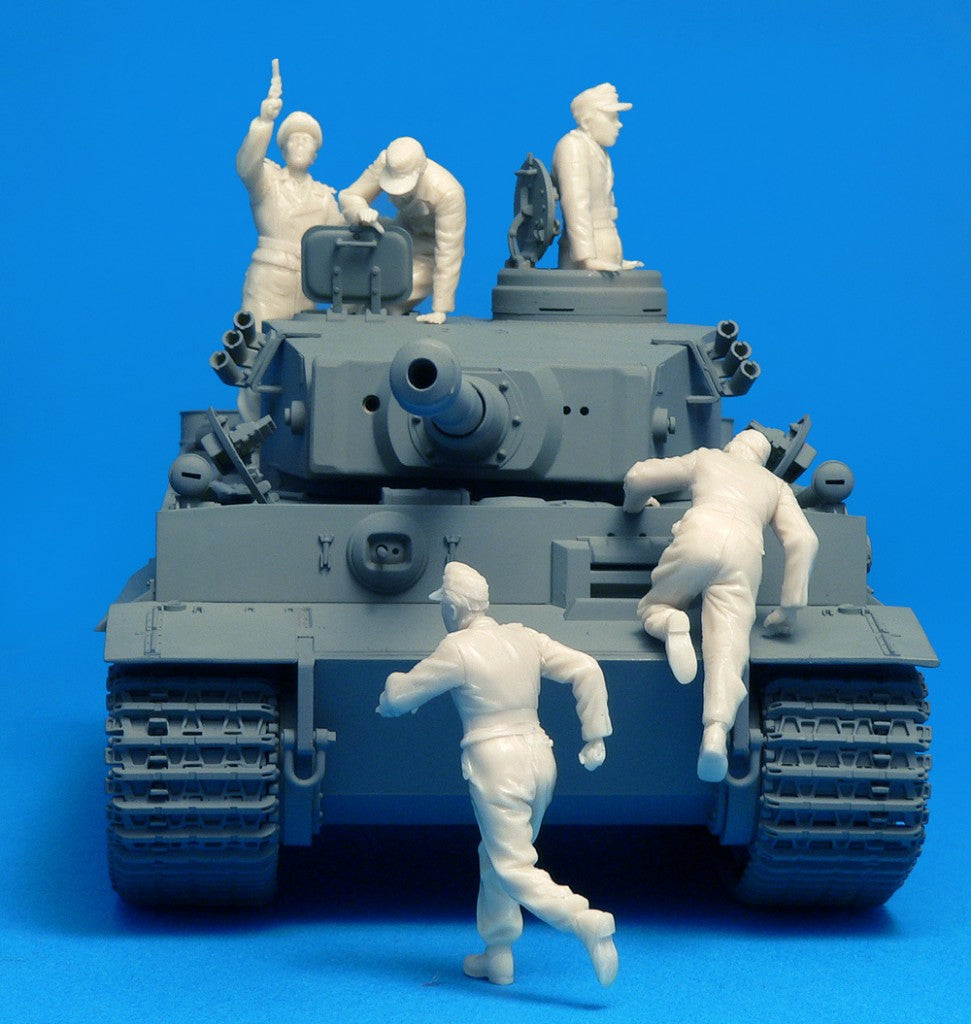 Miniart 1/35th scale German Tank Crew France 1944 Special Edition