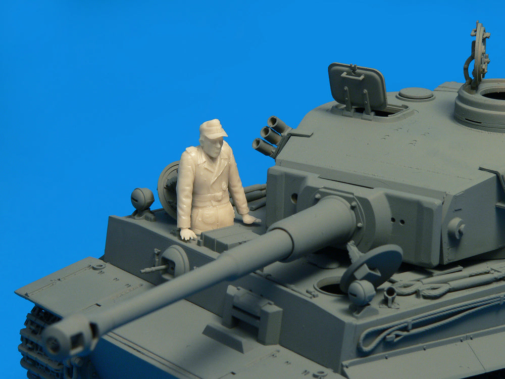 Miniart 1/35th scale German Tank Crew France 1944 Special Edition