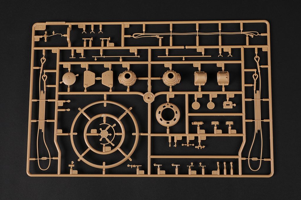 HobbyBoss 1/35th scale Jagdtiger (Henschel prod)