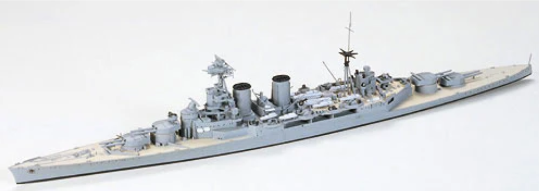 Tamiya 1/700th scale - HMS Hood Battlecruiser & E Class Destroyer