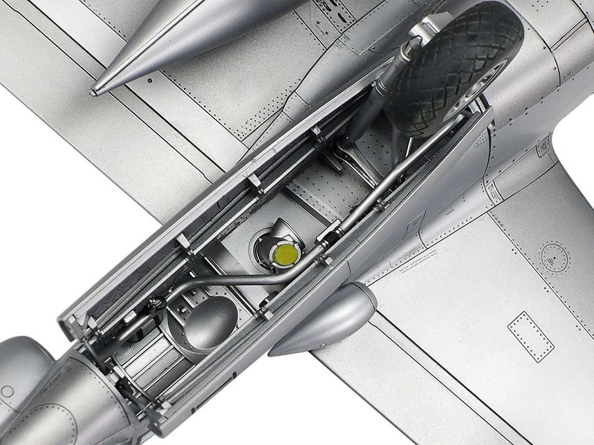 Tamiya 1/48th scale Lockhed P-38 J Lightning
